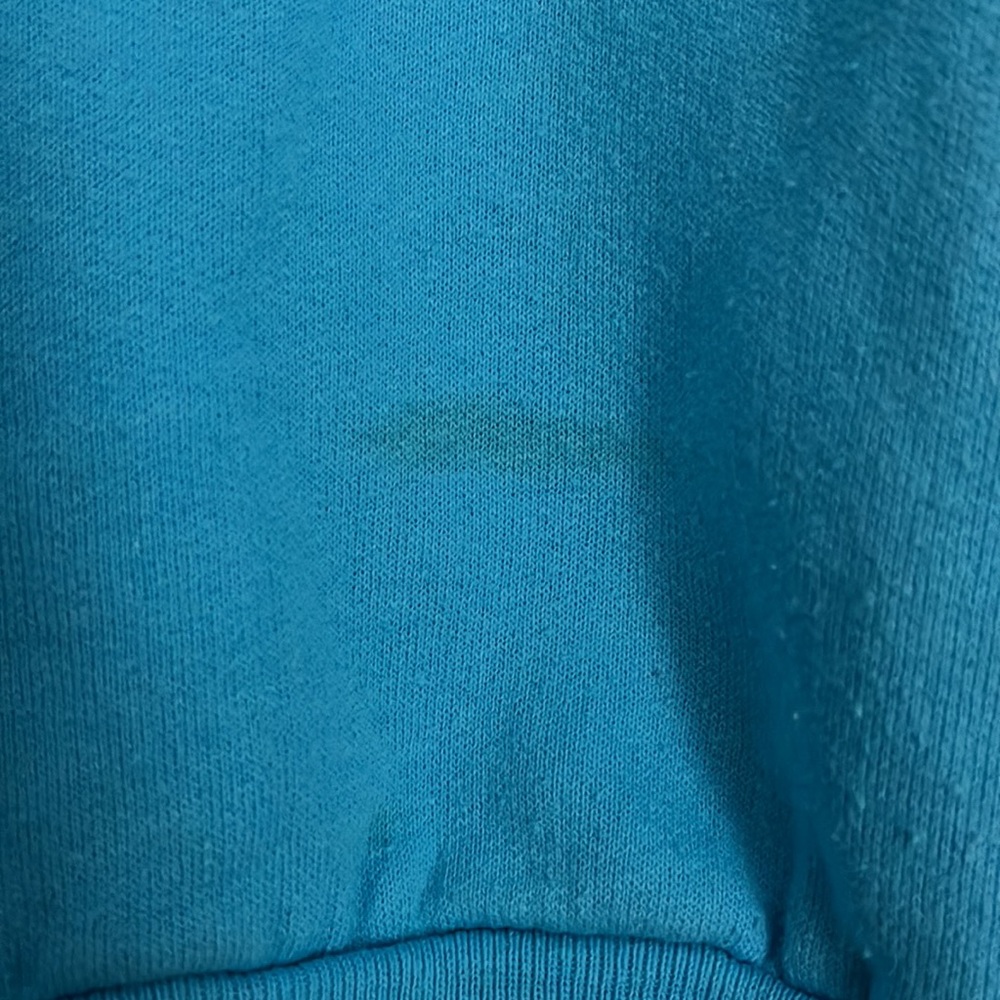 Vintage ⭐️blue winter crewneck sweatshirt - Picture 6 of 7